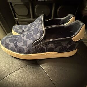 listing-status-banner